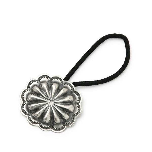 INDIAN JEWELRY インディアンジュエリー 髪留め ヘアアクセサリー シルバー コンチョ 打ち出し ナバホ