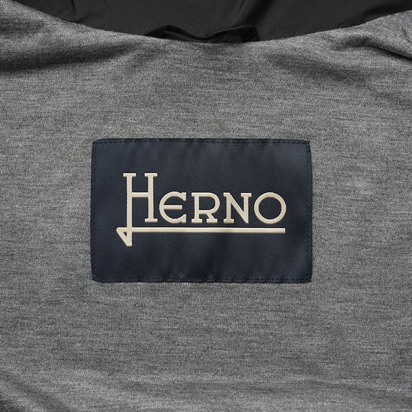 HERNO ヘルノ ベスト ナイロンベスト ライトシェル スタンドカラー ジレ