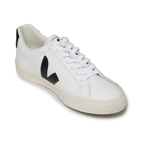 VEJA スニーカー レザー エスプラー 【返品送料無料】