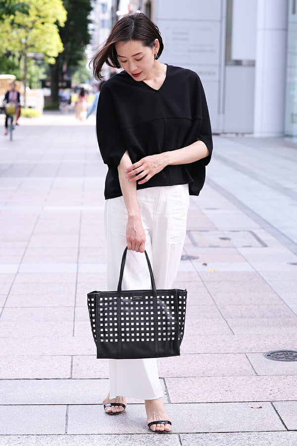 CHRISTIAN VILLA トートバッグ