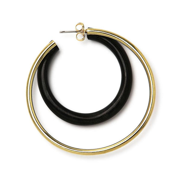 SOKO ピアス