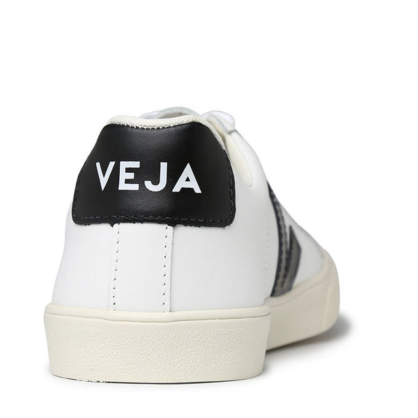 VEJA スニーカー レザー エスプラー 【返品送料無料】